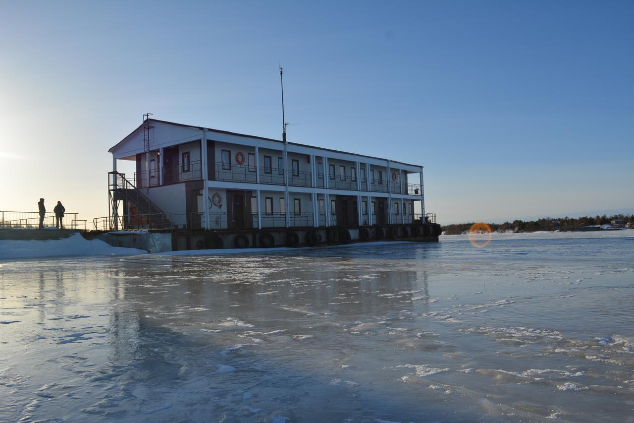 MINI-HOTEL VYGH MAT-GORA (Россия) | NOCHI